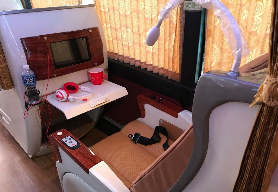 Xe giường nằm limousine Hoàng Kim Phát